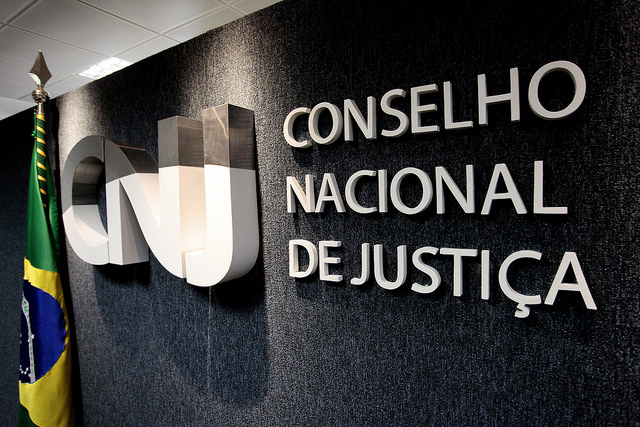 CNJ extingue aposentadoria compulsória como punição máxima para magistrados