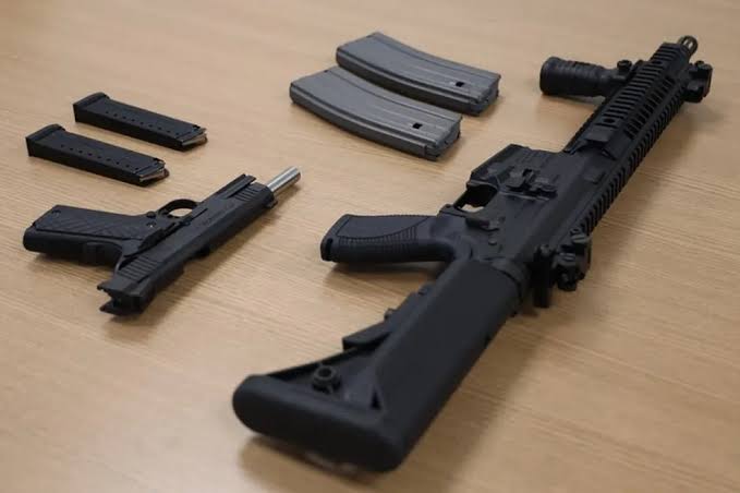 PF pede ao STF definição sobre destino de armas apreendidas de Jair Bolsonaro