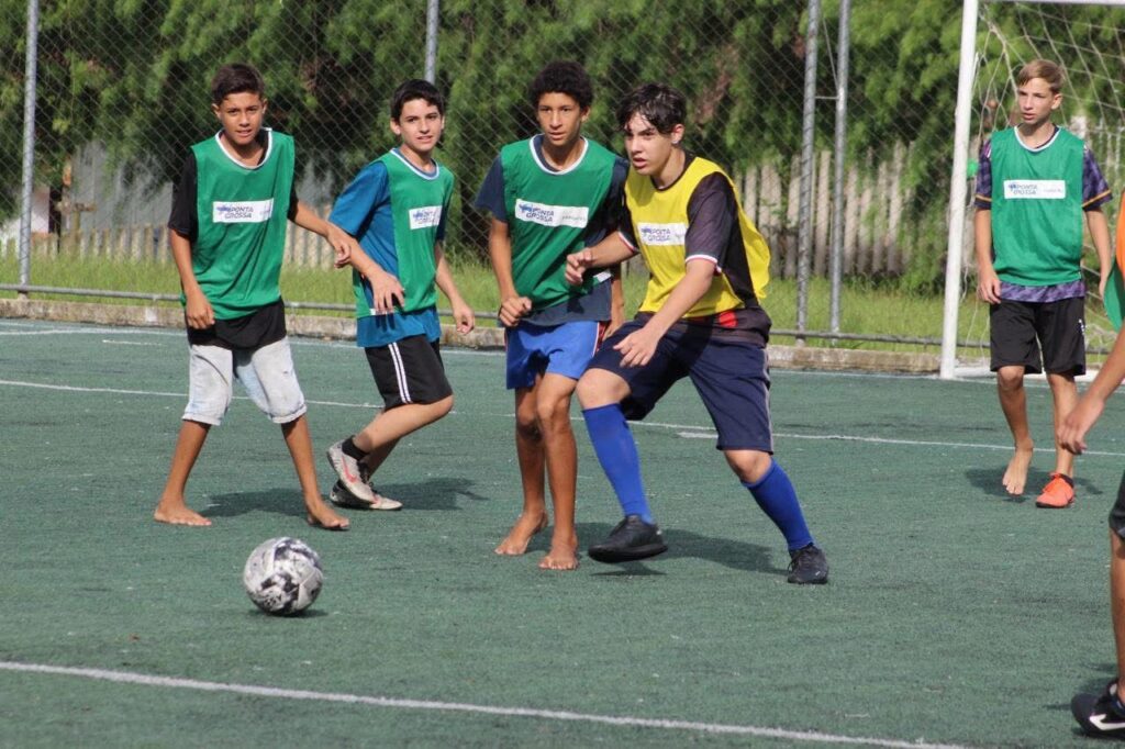 Projeto esportivo oferece vagas gratuitas para crianças e adolescentes em Ponta Grossa