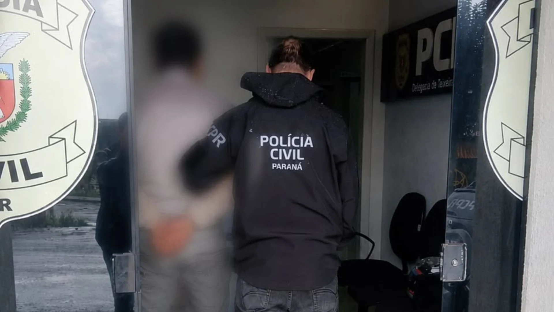 Homem é preso após ameaçar pessoas e dizer que integra facção criminosa em Teixeira Soares