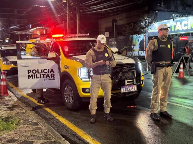 Operação Omnis fiscaliza veículos e estabelecimentos durante ação em Ponta Grossa