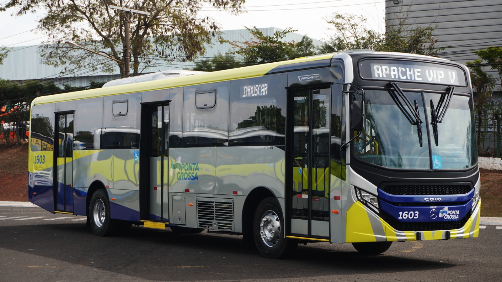 Usuários precisam retirar Cartão Migração do transporte coletivo até segunda-feira (31)