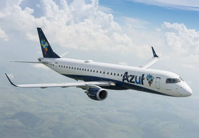 Pane em aviões da Embraer cancela 12 voos da Azul no Paraná e afeta cerca de mil passageiros