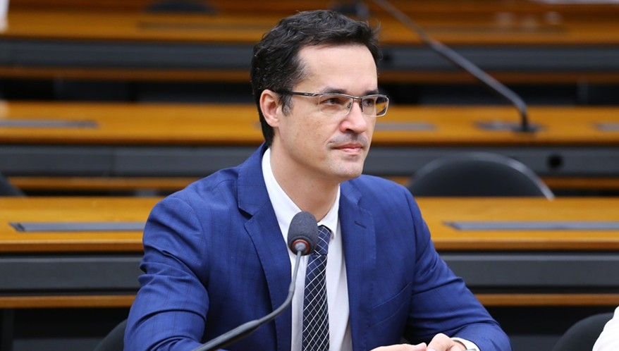 TSE mantém suspensa campanha de Deltan Dallagnol ao Senado no Paraná