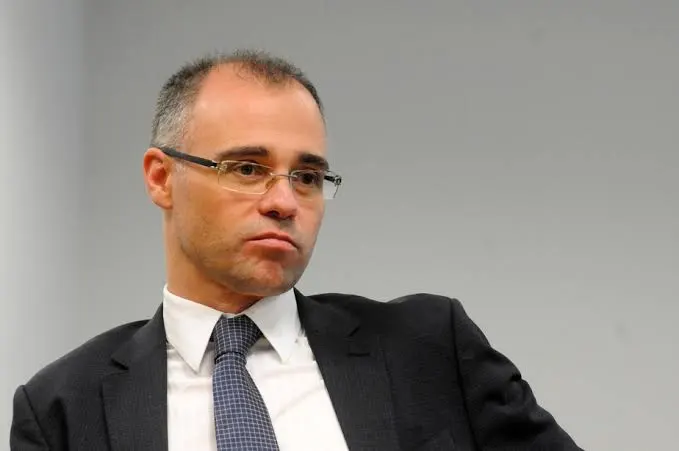 Mendonça pede arquivamento de representação e sugere investigação sobre Moraes