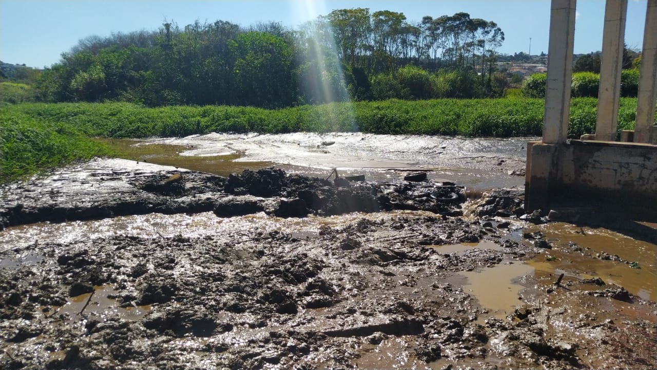 Lago de Olarias terá limpeza pesada com investimento previsto de até R$ 3 milhões em PG