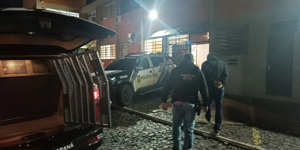Dupla é presa por suspeita de espancar homem até a morte no bairro Chapada, em Ponta Grossa