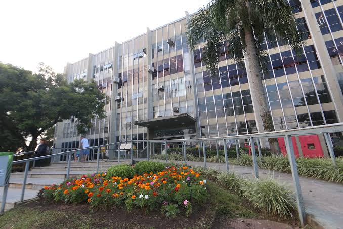 Ponta Grossa prevê investimento de R$ 8 milhões para recuperar e pavimentar Rua Emílio Voigt
