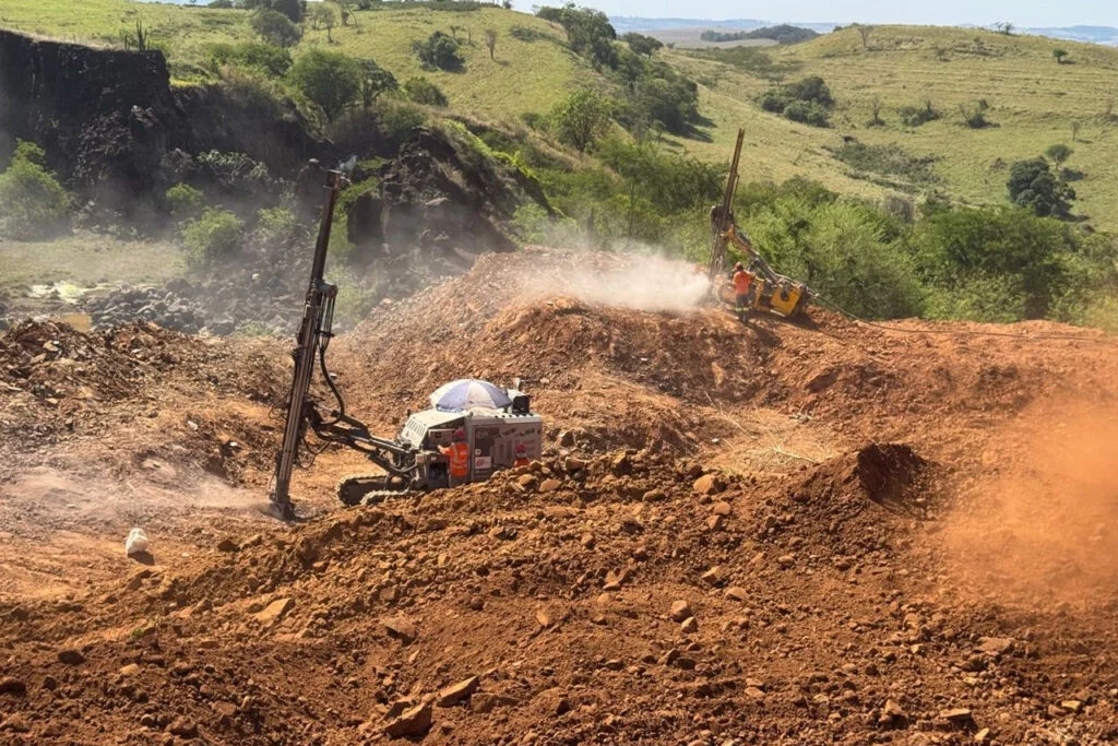PR-445 terá interdições nesta terça e quarta-feira para detonação de rochas no Paraná