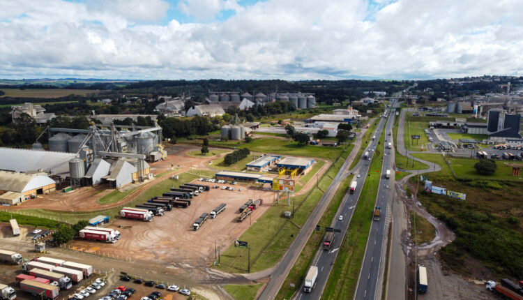 Ponta Grossa lidera exportações do Paraná em 20 categorias e conquista primeiro lugar no Brasil em quatro