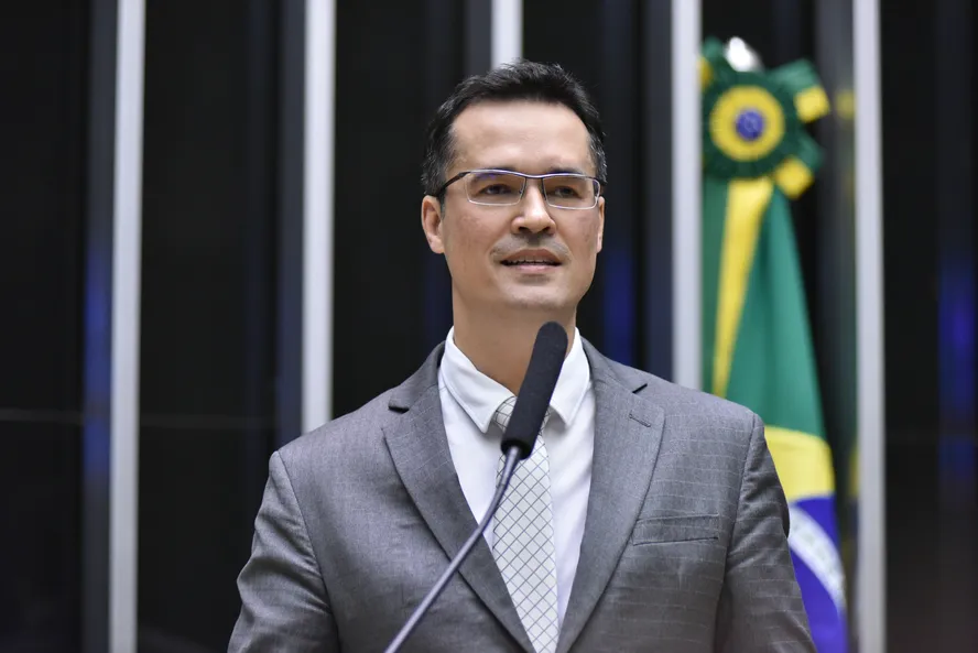 Recurso sobre candidatura de Deltan Dallagnol chega ao TSE às vésperas da eleição