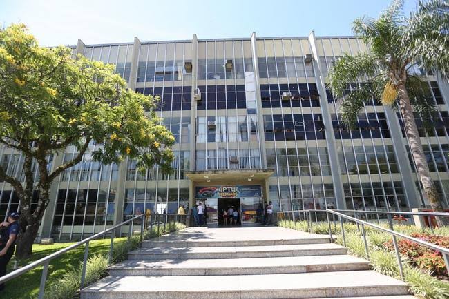 Ponta Grossa divulga resultados de concursos públicos; prazo para recursos começa nesta segunda (19)