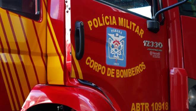 Ponta Grossa: homem sobe em torre de energia, sofre descarga elétrica e fica em estado grave