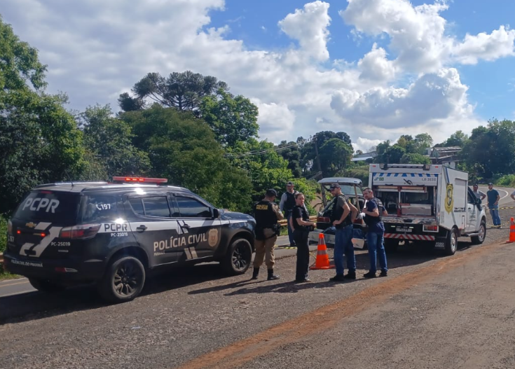 PR: Corpo de jovem é encontrado esquartejado em porta-malas de carro; sete pessoas são detidas após crime brutal