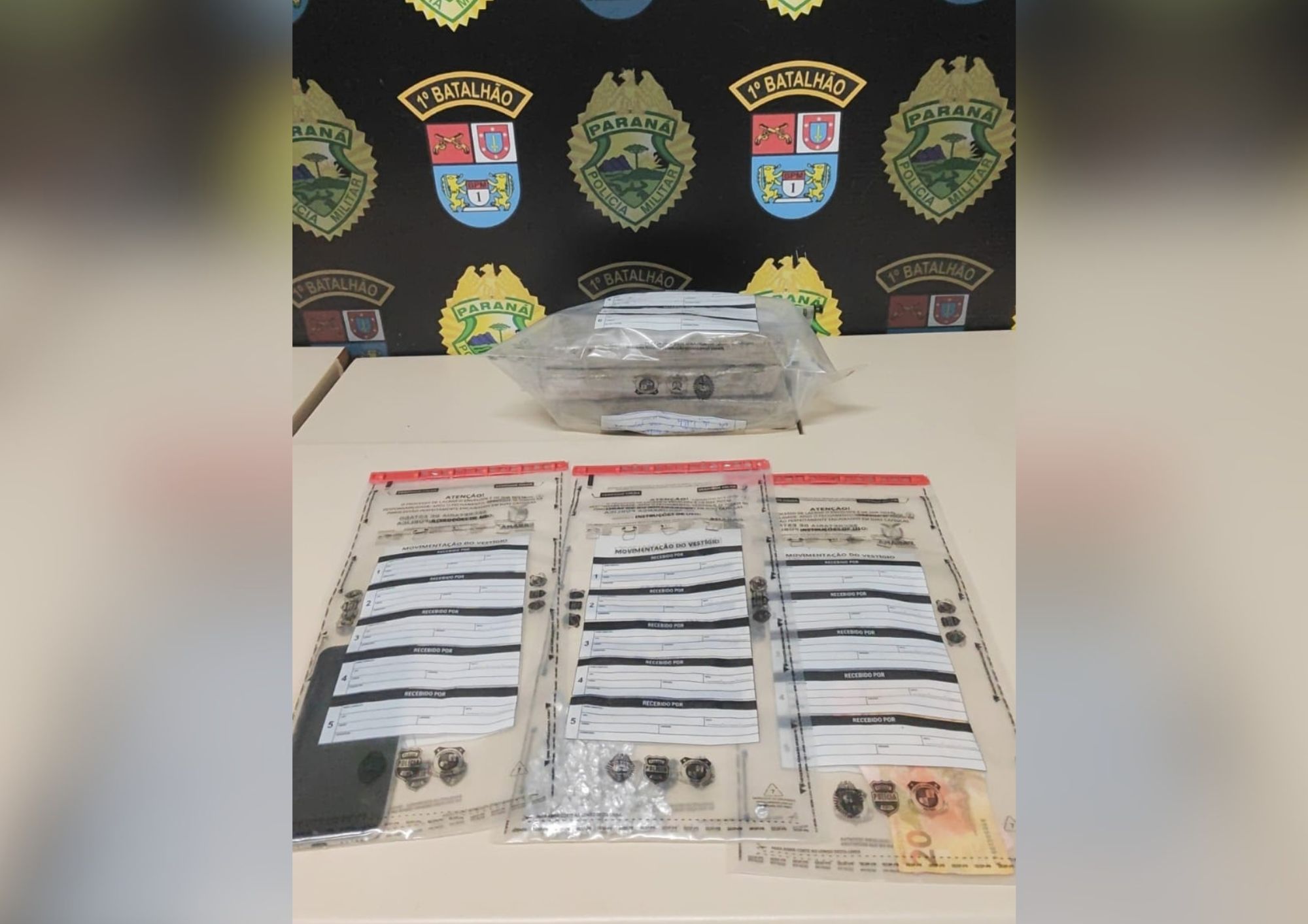 PM encontra 95 pedras de crack e quase 2 kg de maconha durante abordagem em Ponta Grossa