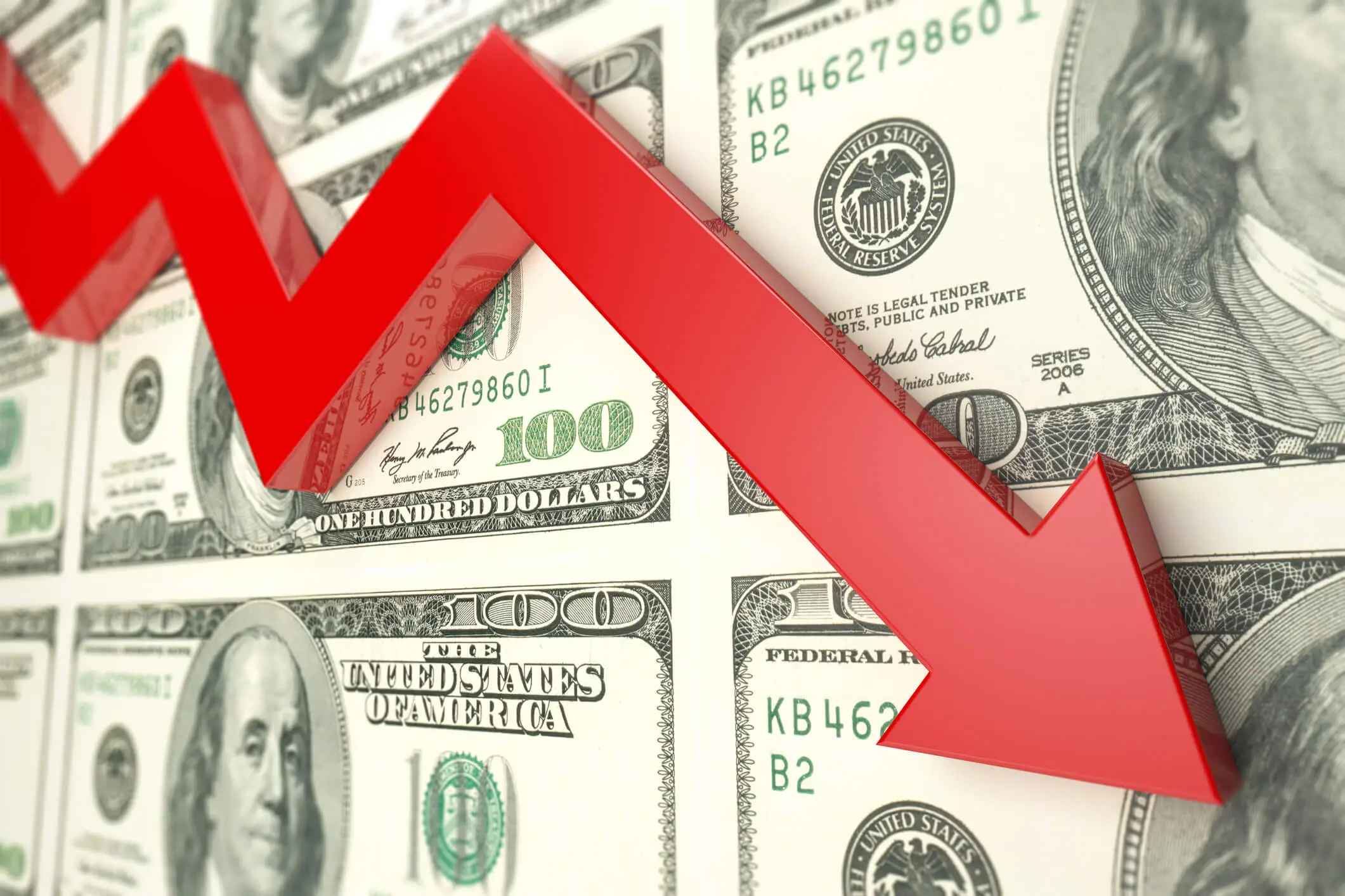 Dólar fecha abaixo de R$ 5 e Bolsa brasileira bate recorde após primeira semana do segundo turno