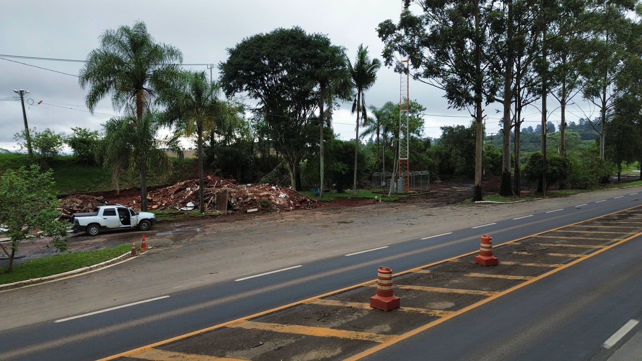 Posto da Polícia Rodoviária é demolido em Arapoti; nova unidade deve ficar pronta em 2027