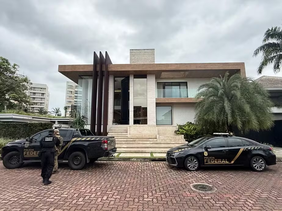 PF prende mulher e filho de Marcinho VP em operação contra esquema de internet ligado ao Comando Vermelho