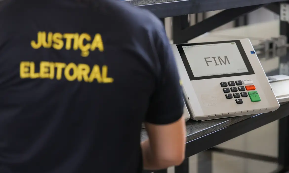 MPT RECEBE QUASE 2 MIL DENÚNCIAS DE ASSÉDIO ELEITORAL NO BRASIL